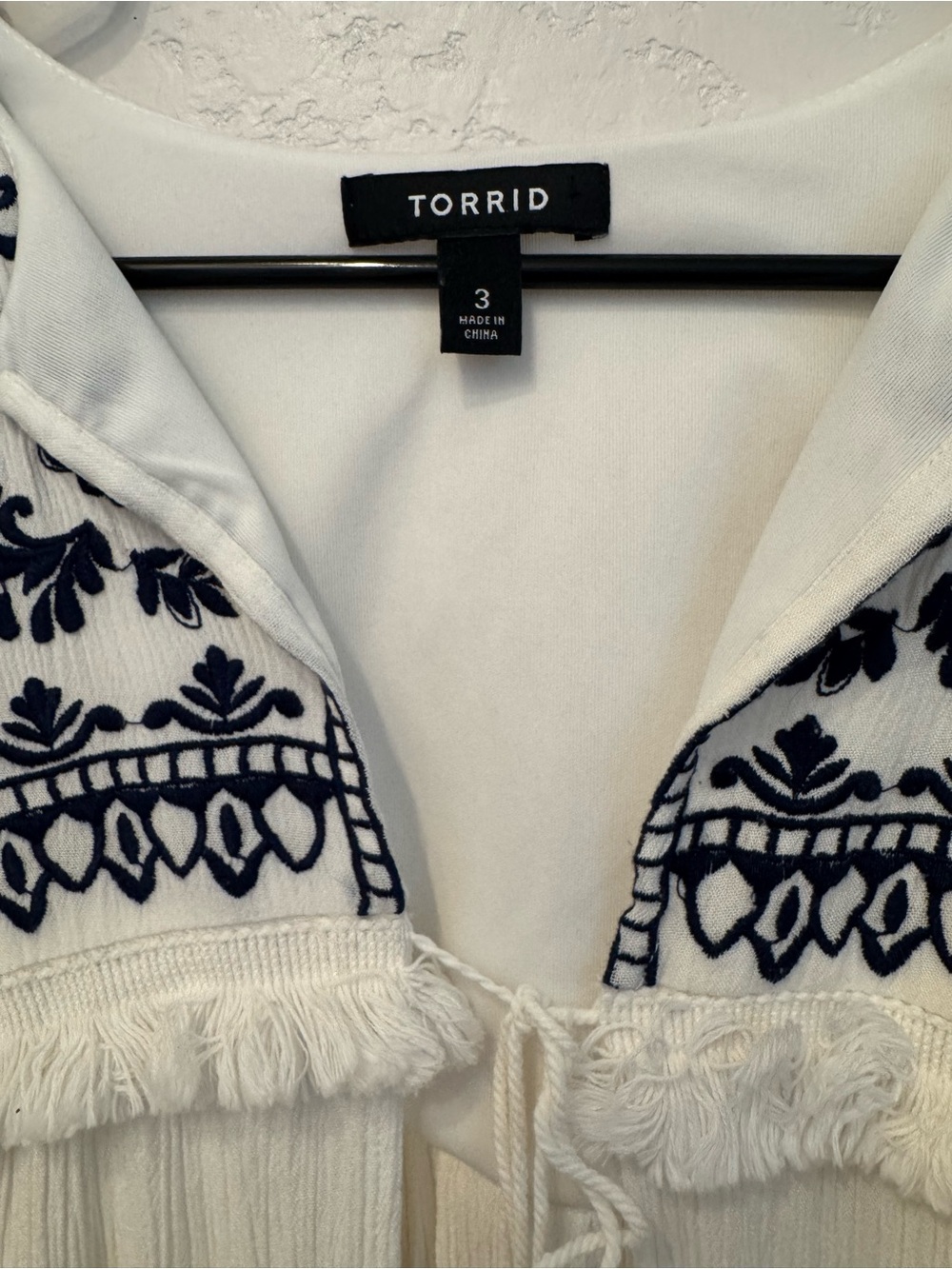 torrid White Peasant Kimono with Navy Embroidery - Picture 10 of 16